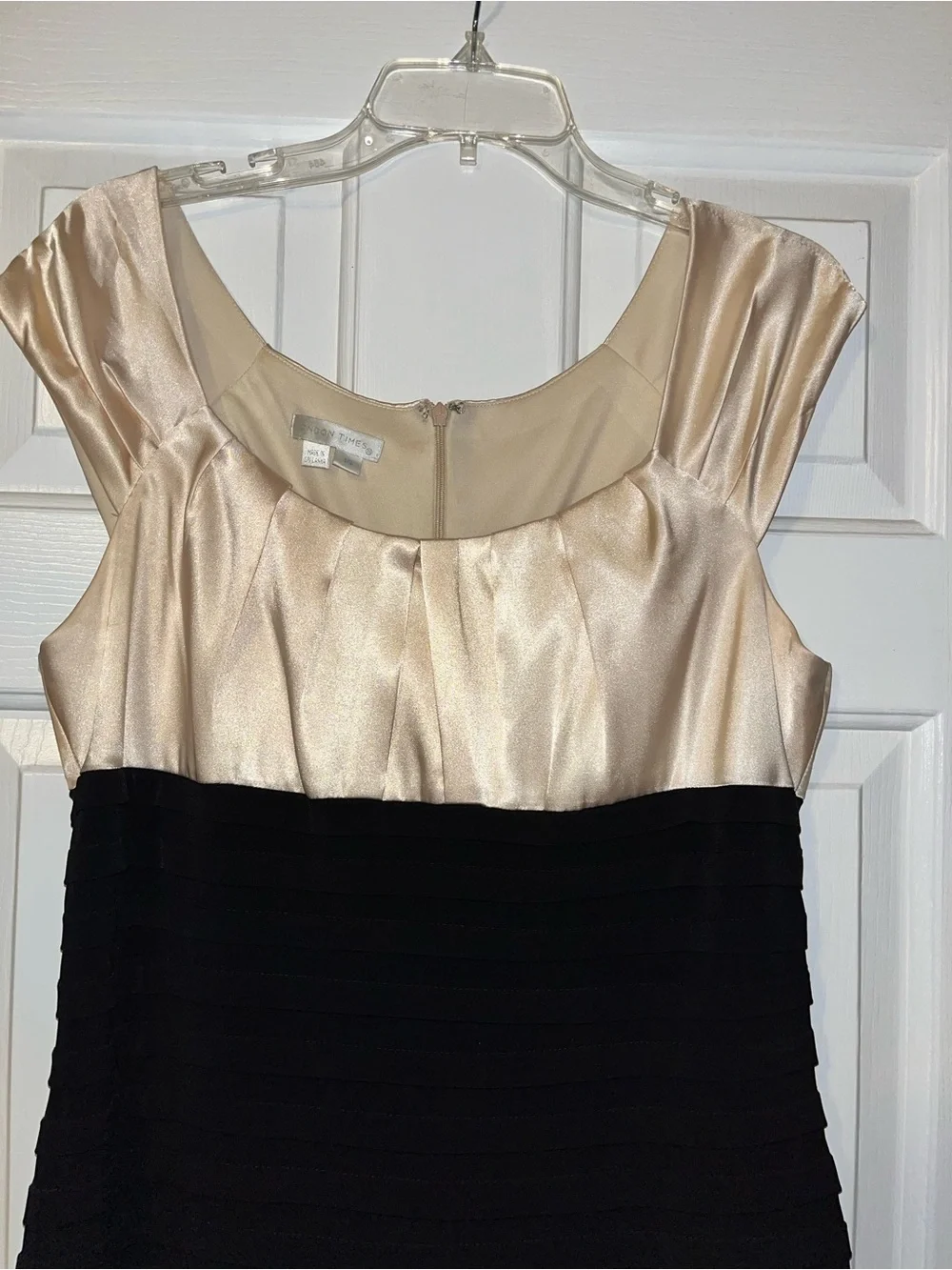 London Times Black and Champagne Cap-Sleeve Midi Sheath Dress